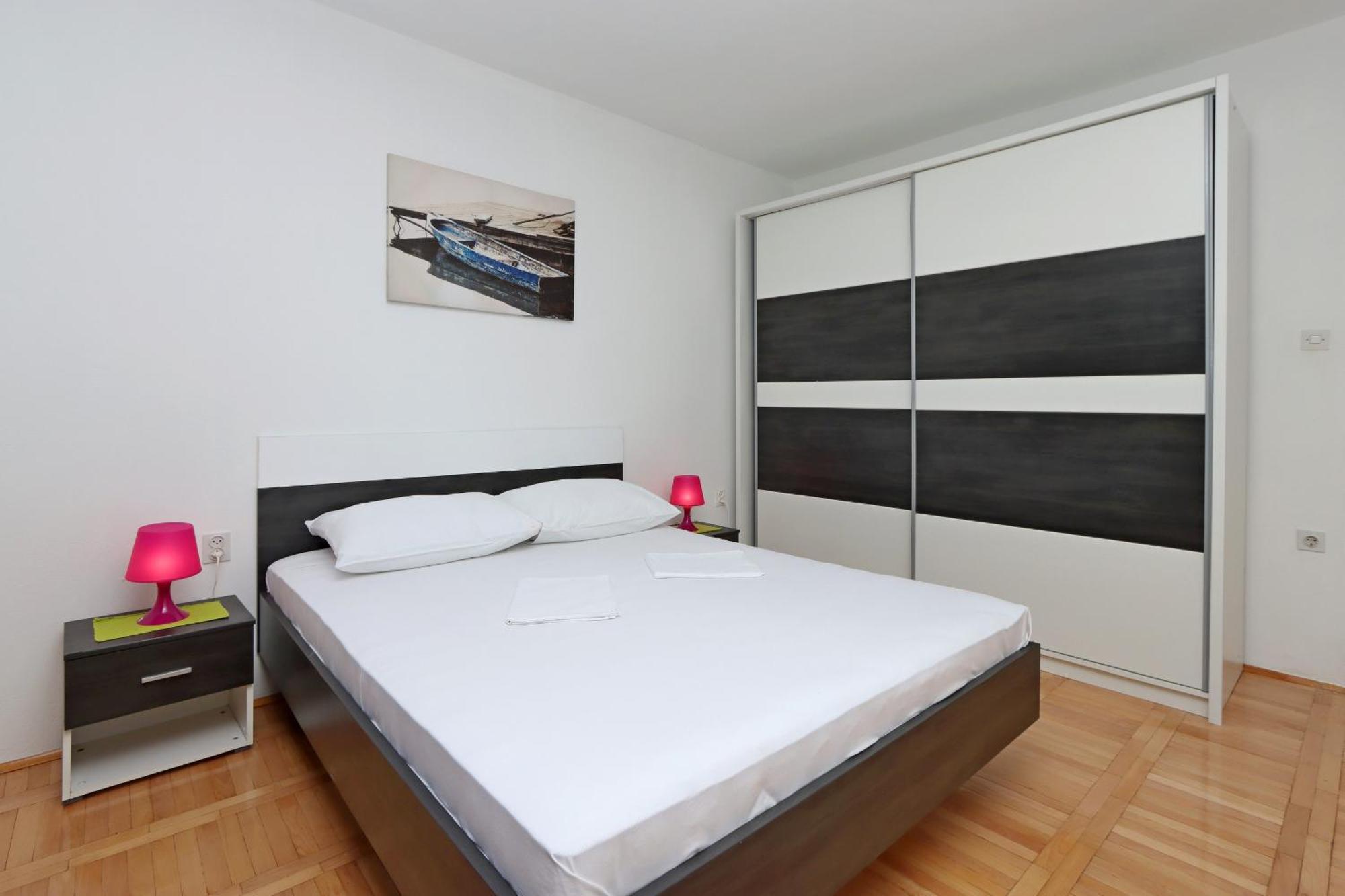Apartments With A Parking Space Senj - 5571 Room photo